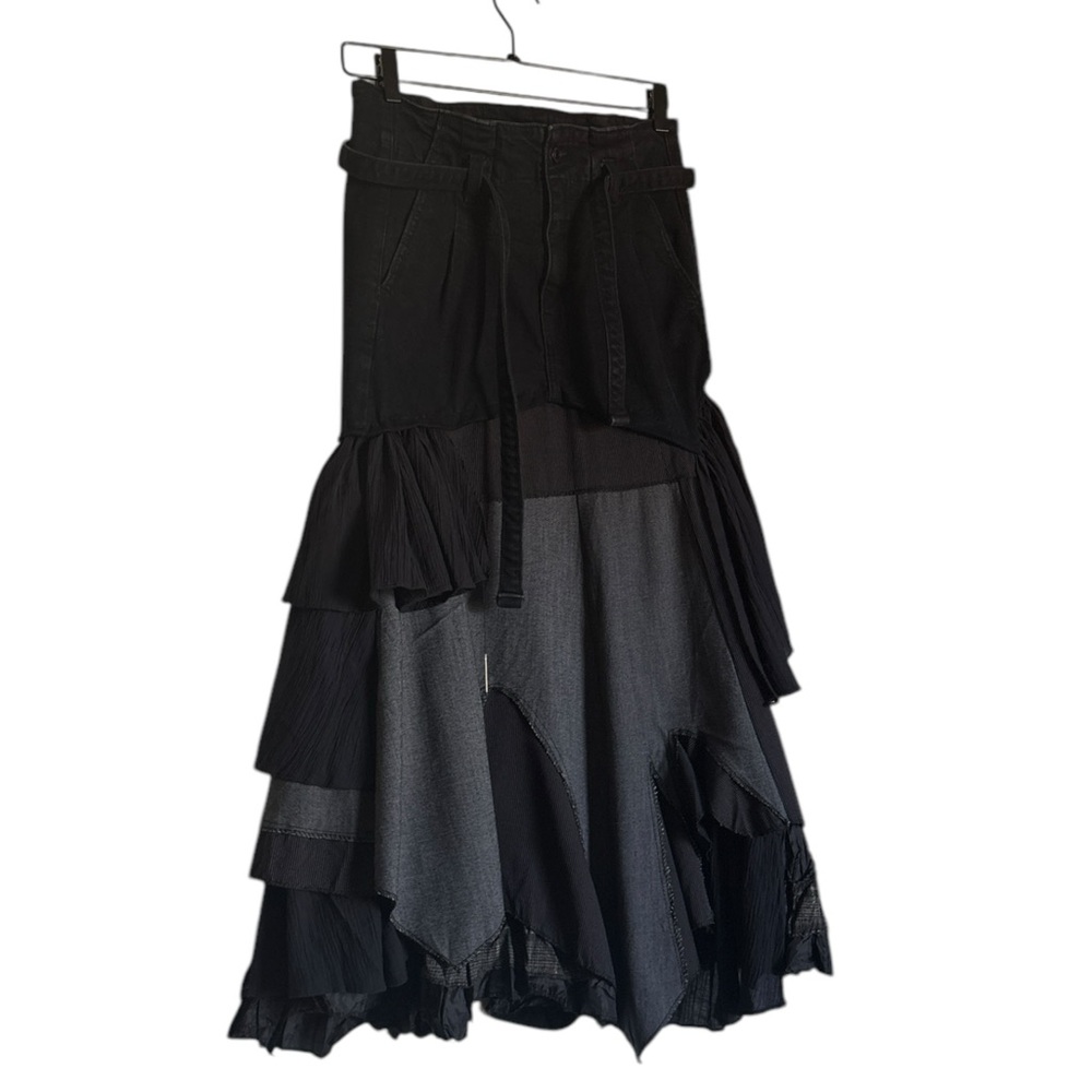 Asymmetrical ruffled teired skirt - Picture 10 of 16